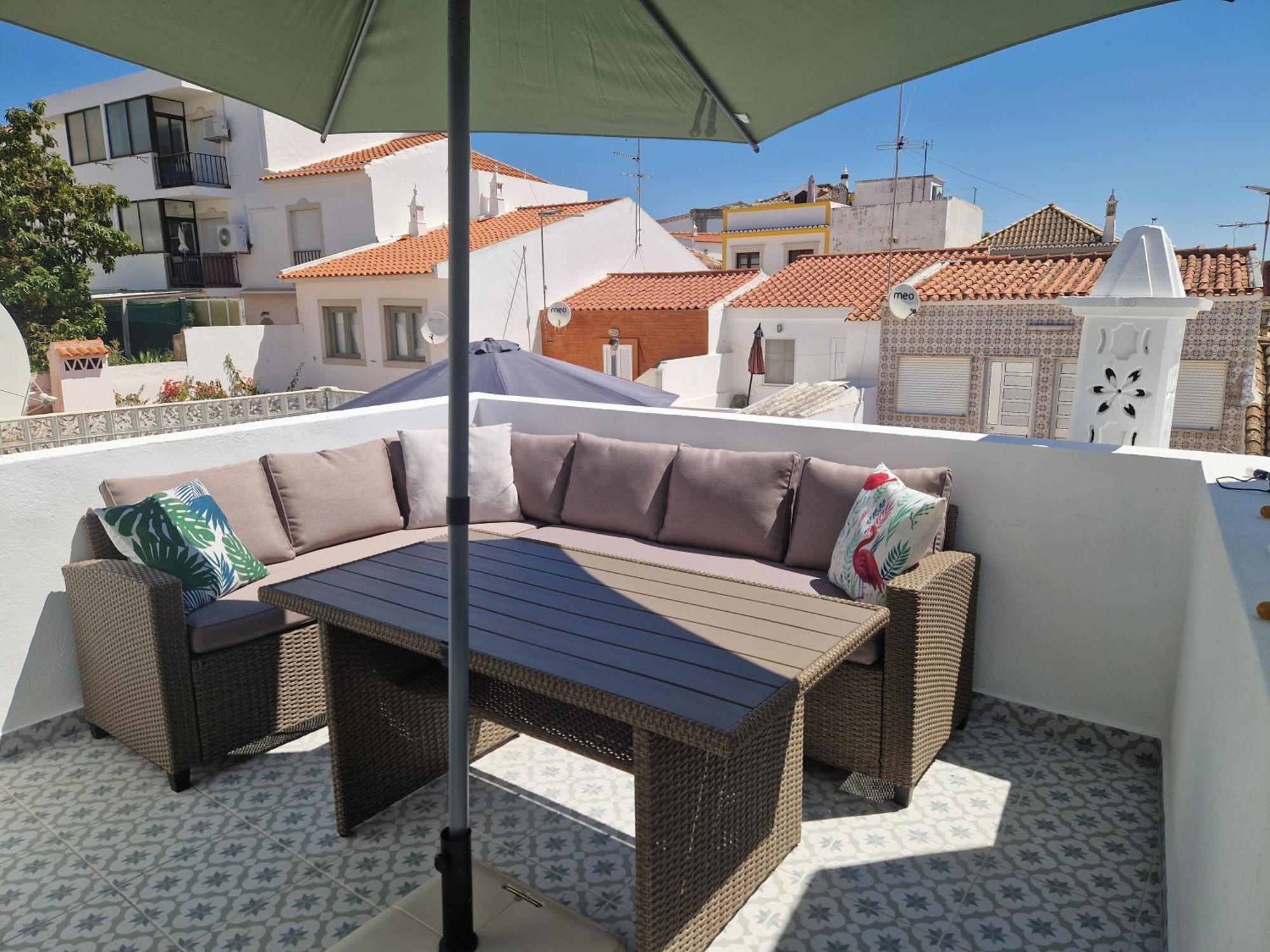 House With Private Roof Terrace In Centre Villa Tavira Bagian luar foto