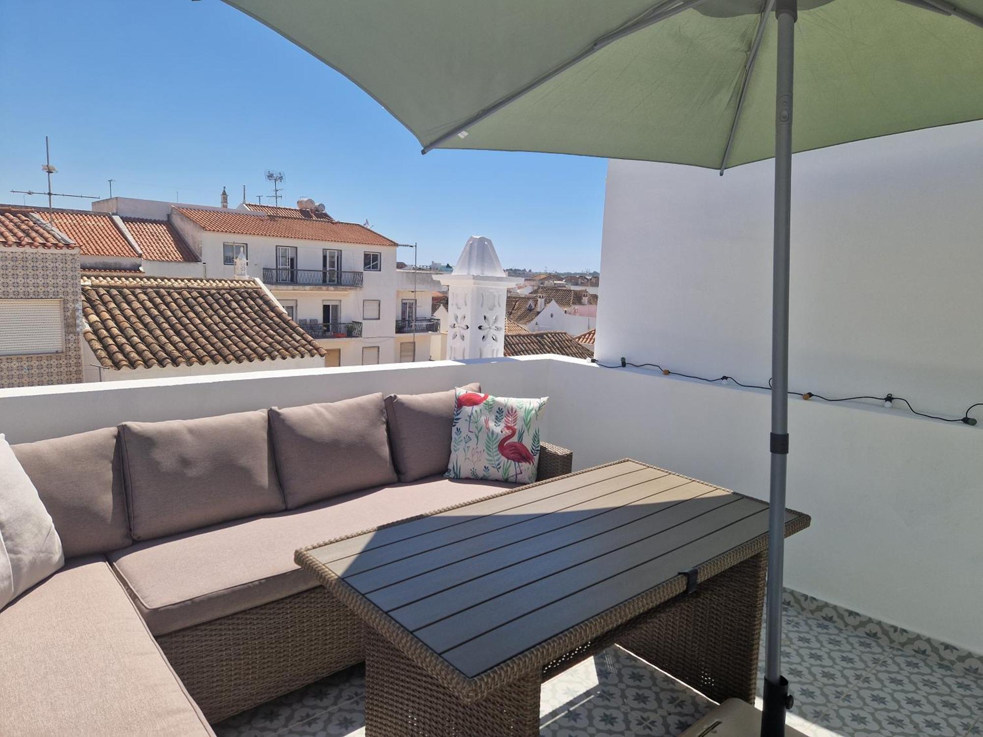 House With Private Roof Terrace In Centre Villa Tavira Bagian luar foto